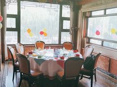 包厢-鹊华居·地道鲁菜·海鲜·融合味(大明湖店)