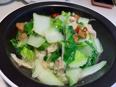 -姜君·千岛湖鱼头馆(浦东大道店)