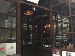 -The Coffee Academïcs(铜锣湾店)