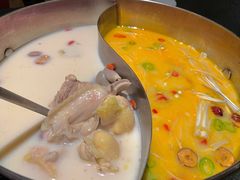 鸳鸯猪肚鸡拼藤椒-煲宫(华润万象城店)
