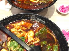 -苗乡米线(建军路店)