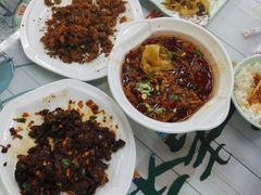 -清真鸿起来饭庄(复兴路店)