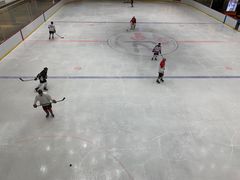 -陈露国际冰上中心(天津嘉里汇店)