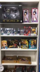 -逝水玩具折扣店