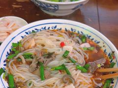 -黑山羊特色米粉(南充分店)