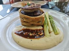 -福楼毕斯罗F Bistronome(国贸商城约会地标景观店)