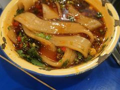 -马路边边串串香形象店(磐石路店)