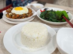 干免治牛肉饭-喜莲咖啡