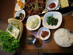 -亲昵春川鸡排(韩国美食街店)