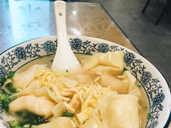 -绿杨馄饨店(湖滨新天地店)