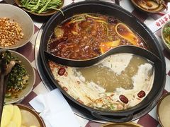 -赵美丽·重庆社区火锅·直营店(火车东站·中豪国际店)