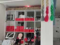 -丝尚专业烫染接发