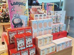 -泡泡玛特POPMART(国金街店)
