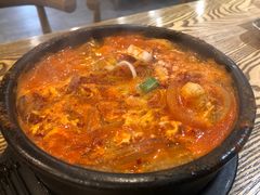 -吴草鸡爪오초닭발韩食堂(融恒盈嘉中心店)