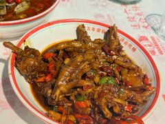 -堂瓦里·33年传统赣菜(第一街区店)