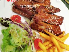 烤肋排-LUCCA卢卡西班牙海鲜饭(远洋广场店)