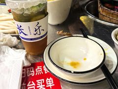 -重庆川渝肥妹火锅