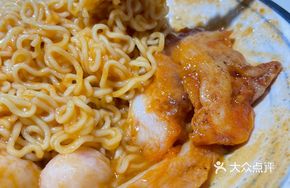 Grilled Chicken Tomato Noodles