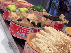 -龍歌自助小火锅(市南金茂湾店)
