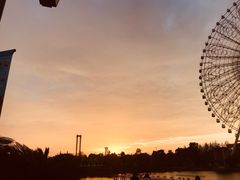 -七彩云南欢乐世界