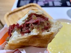-驴公驴婆(曹杨店)
