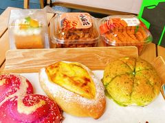 -烫面包·面包烘焙(绿地缤纷城店)