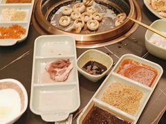 -梨花甄选自助烤肉(小寨原力场店)