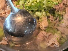 -肖四女乐山跷脚牛肉(南汇大学城生活广场店)
