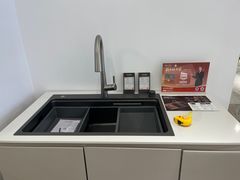 -红星美凯龙(浦江店)