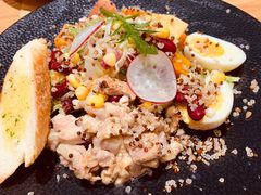 有机五谷烤鸡肉色拉-LO CALCOW卡路力轻食主义餐厅(陆家嘴店)