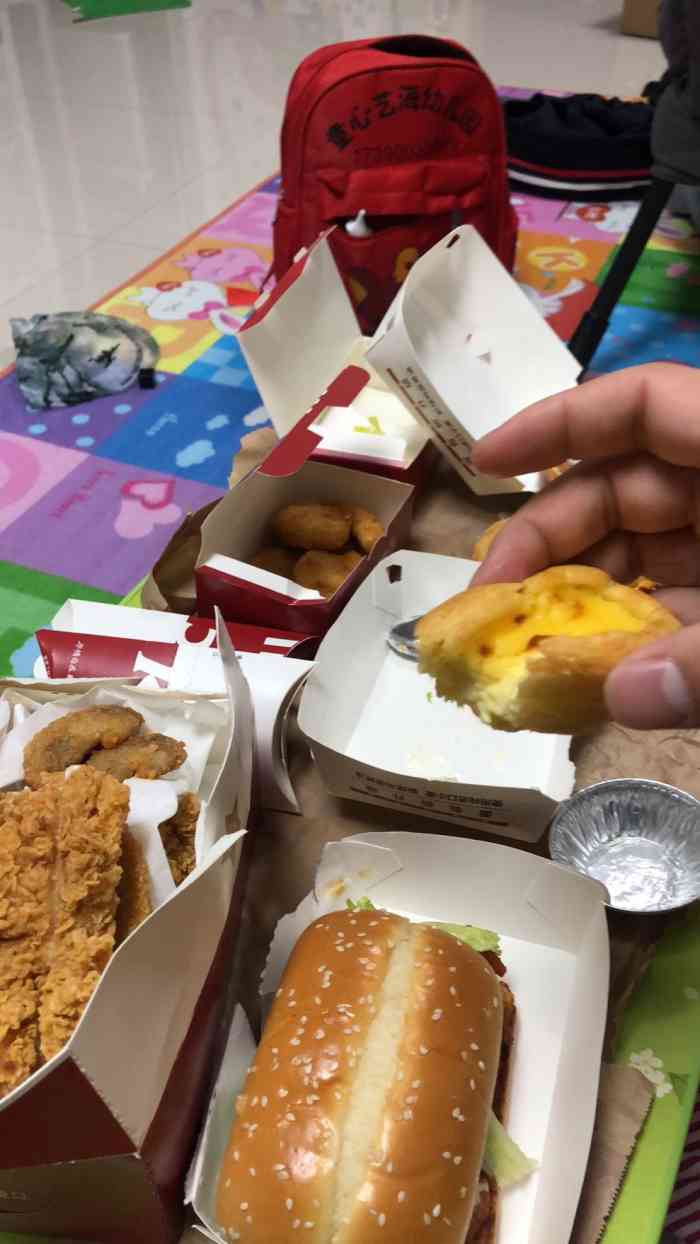 肯德基(时光魔方店)-"今天几乎每天都去肯德基去吃早餐.家中吴中.
