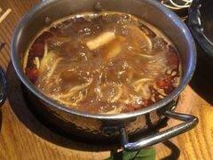 -呷哺呷哺(万达新世界店)