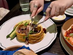 -福楼毕斯罗F Bistronome(国贸商城约会地标景观店)