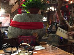 -老牌坊云南鱼豆花火锅(爱建店)