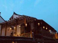 -周庄红庭演艺酒吧