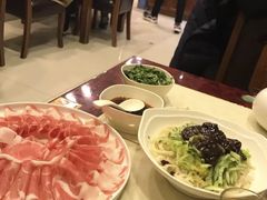 -满旗楼 北京烤鸭·涮羊肉火锅(武昌店)