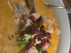 -黄鹤天厨·泡椒田鸡创始者(莲花店)