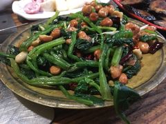 果仁菠菜-柿子树炭烤羊腿(金台路店)