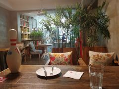 -HIGH FIVE哈福手工汉堡(桂林路店)