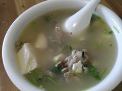 鲫鱼豆腐汤-隐居家宴