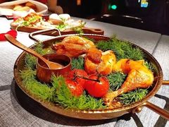 -弦月窗LUNETTE BY AMANDA(复兴路店)