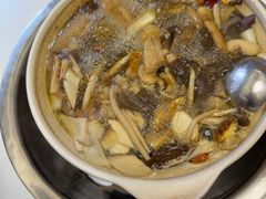 -土连锅·现熬养生汤锅(梁家巷店)