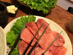 -炼火烤肉店