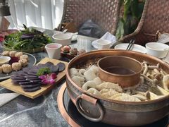 -慢丽江·云南野生菌土鸡锅(西山店)