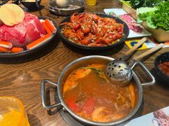 -呷哺呷哺 小火锅 (浦东新欧尚超市店)
