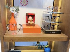 -一代眼镜(浦东大拇指广场店)