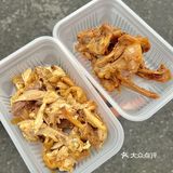 每次路过都要买上三盒的卤味谁懂啊