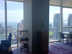 -大连星海皇冠假日酒店