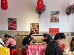 大堂-荆九爷爆炒桥头三嫩(浙大店)