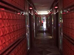 -乐翻天量贩式KTV(淞发路店)